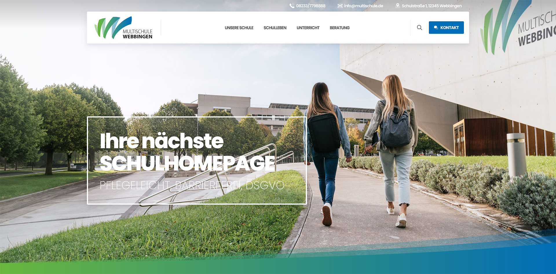 Screenshot der Multischule Demo-Schulhomepage mit Navigation, Hero-Bereich und modernem Design